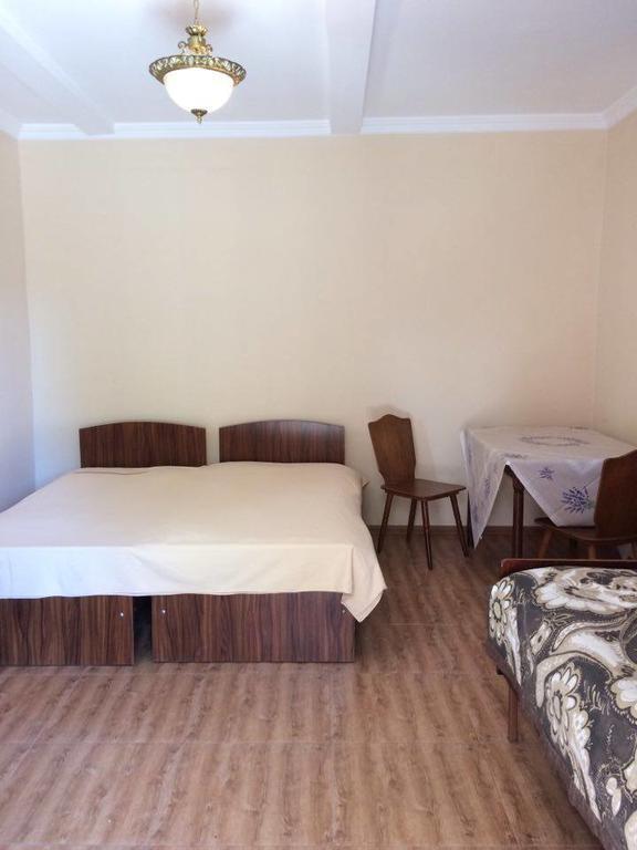 Marinas Guesthouse Kobuleti Exterior photo
